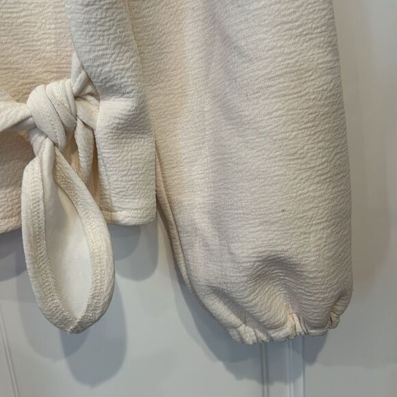 Madewell white cross front cropped top size small - Picture 3 of 8